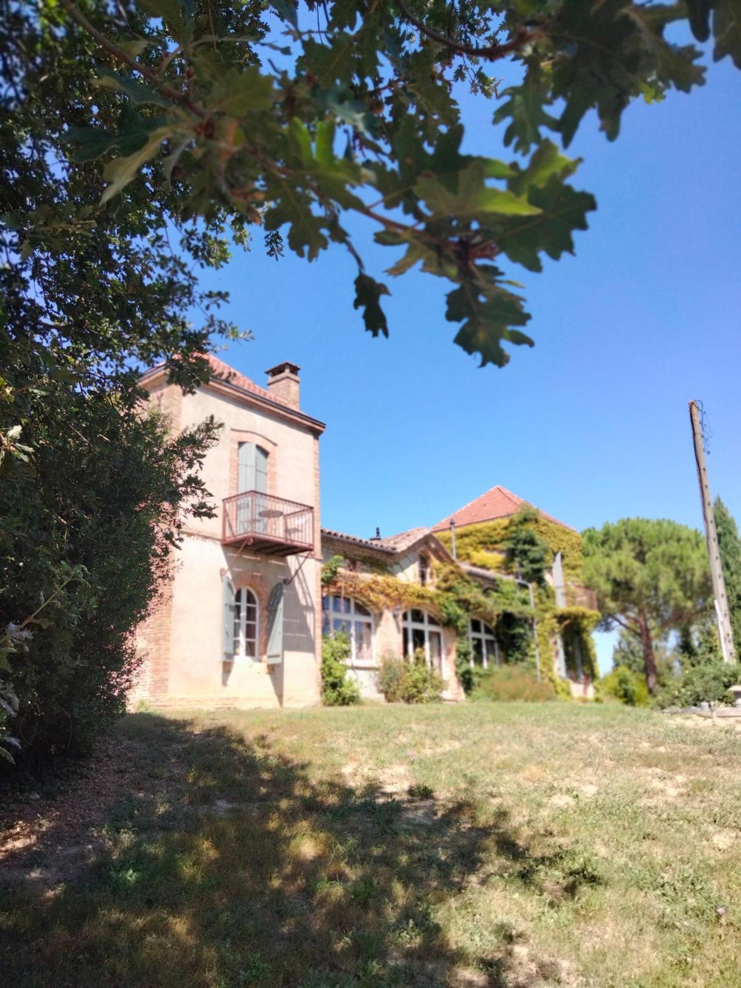 Chambres D'Hotes Le Loubet L'Isle-Jourdain  Exterior photo